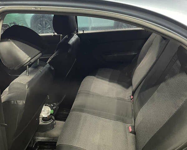 Синий Шевроле Авео, объемом двигателя 1.5 л и пробегом 210 тыс. км за 2900 $, фото 6 на Automoto.ua