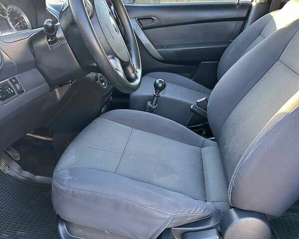 Синій Шевроле Авео, об'ємом двигуна 1.5 л та пробігом 170 тис. км за 3700 $, фото 7 на Automoto.ua