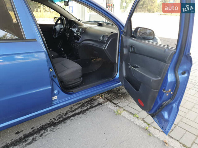 Синий Шевроле Авео, объемом двигателя 1.5 л и пробегом 252 тыс. км за 3550 $, фото 10 на Automoto.ua