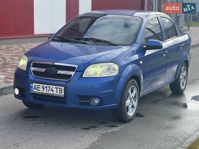 Синий Шевроле Авео, объемом двигателя 1.5 л и пробегом 320 тыс. км за 4500 $, фото 7 на Automoto.ua