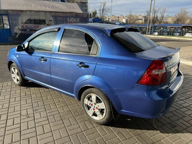 Синий Шевроле Авео, объемом двигателя 1.5 л и пробегом 220 тыс. км за 3400 $, фото 5 на Automoto.ua