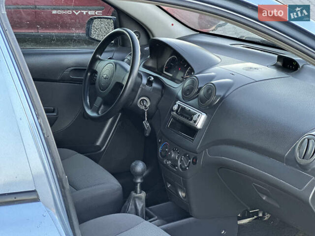 Синий Шевроле Авео, объемом двигателя 1.5 л и пробегом 163 тыс. км за 3650 $, фото 8 на Automoto.ua
