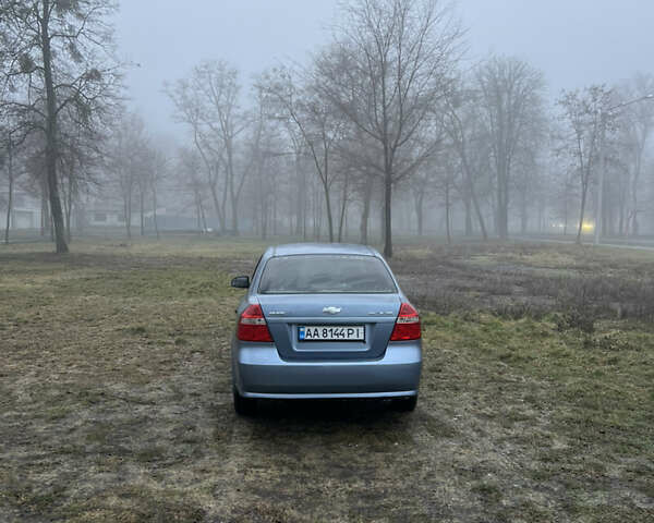 Синий Шевроле Авео, объемом двигателя 1.5 л и пробегом 281 тыс. км за 4650 $, фото 4 на Automoto.ua