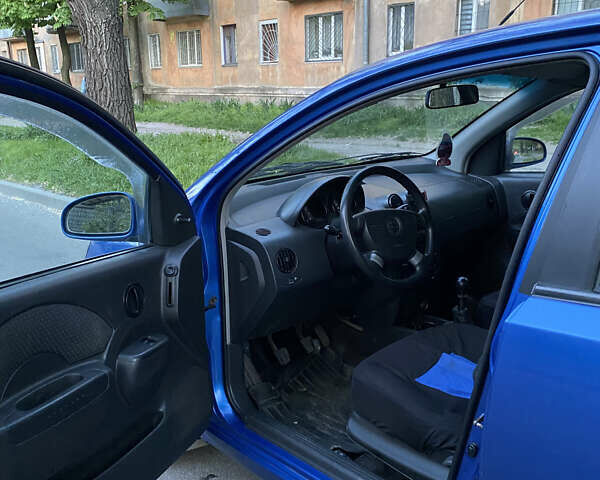 Синий Шевроле Авео, объемом двигателя 1.5 л и пробегом 172 тыс. км за 2500 $, фото 6 на Automoto.ua