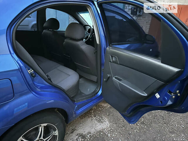 Синий Шевроле Авео, объемом двигателя 1.5 л и пробегом 248 тыс. км за 4000 $, фото 23 на Automoto.ua