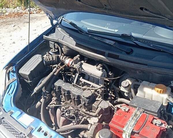 Синий Шевроле Авео, объемом двигателя 1.5 л и пробегом 340 тыс. км за 3100 $, фото 4 на Automoto.ua