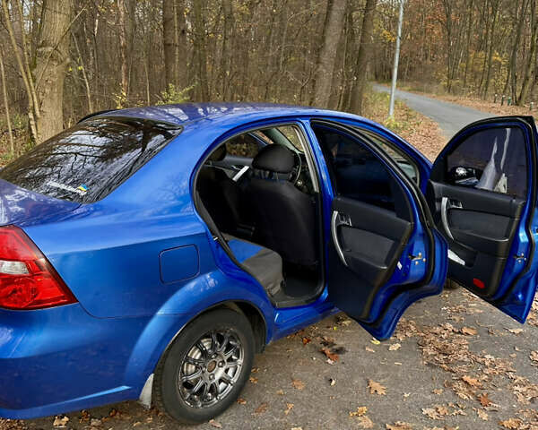 Синій Шевроле Авео, об'ємом двигуна 1.5 л та пробігом 263 тис. км за 4800 $, фото 14 на Automoto.ua