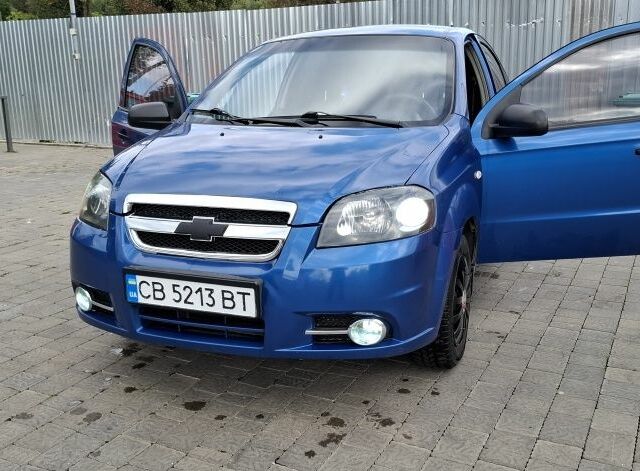 Синій Шевроле Авео, об'ємом двигуна 1.5 л та пробігом 271 тис. км за 3000 $, фото 7 на Automoto.ua