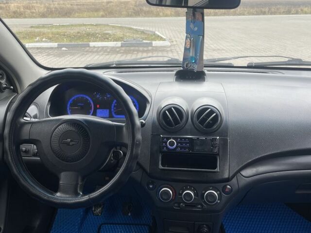 Синий Шевроле Авео, объемом двигателя 1.5 л и пробегом 219 тыс. км за 2350 $, фото 8 на Automoto.ua