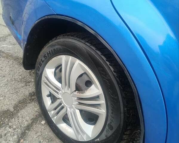 Синий Шевроле Авео, объемом двигателя 1.5 л и пробегом 255 тыс. км за 3950 $, фото 10 на Automoto.ua