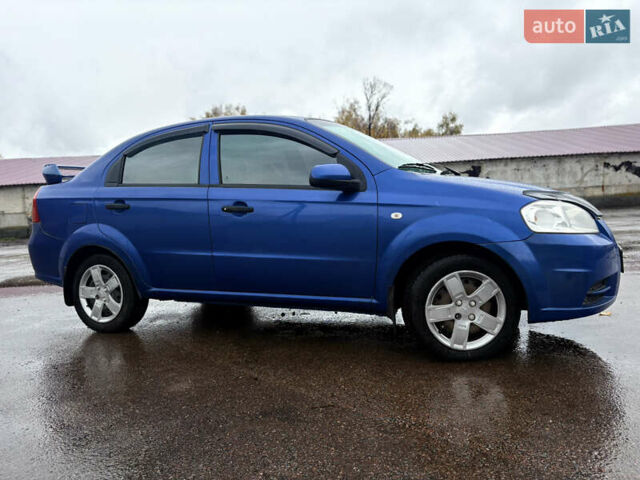 Шевроле Авео 2006 в Сумах на Automoto.ua Синий Шевроле Авео, объемом двигателя 1.5 л и пробегом 220 тыс. км за 3300 $, фото 3 на Automoto.ua
