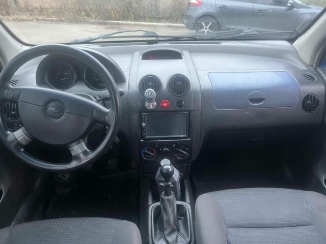 Синій Шевроле Авео, об'ємом двигуна 0 л та пробігом 208 тис. км за 1450 $, фото 4 на Automoto.ua