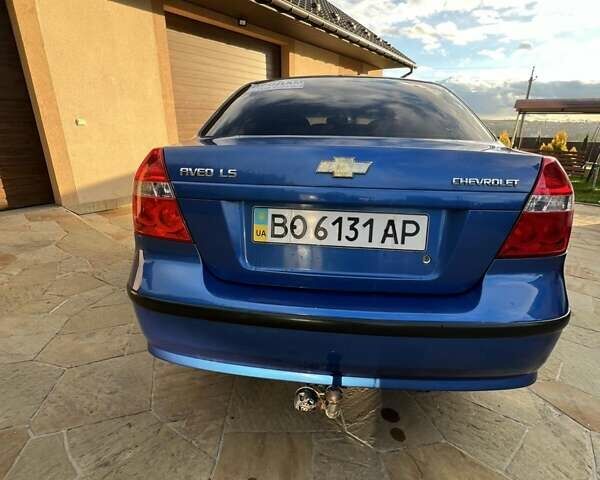 Синий Шевроле Авео, объемом двигателя 1.5 л и пробегом 250 тыс. км за 3550 $, фото 1 на Automoto.ua