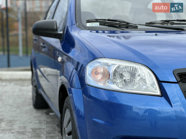 Шевроле Авео 2006 в Кропивницком (Кировограде) на Automoto.ua Синий Шевроле Авео, объемом двигателя 1.5 л и пробегом 219 тыс. км за 3650 $, фото 10 на Automoto.ua