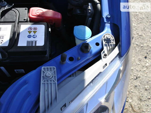 Синій Шевроле Авео, об'ємом двигуна 1.5 л та пробігом 98 тис. км за 4200 $, фото 33 на Automoto.ua