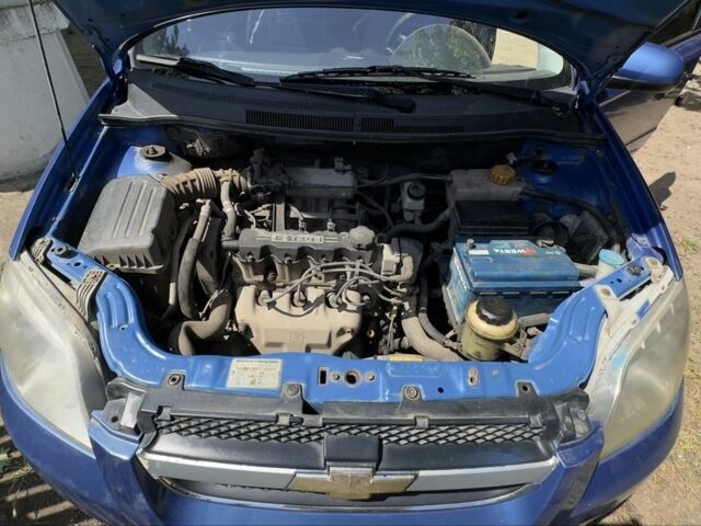 Синий Шевроле Авео, объемом двигателя 1.5 л и пробегом 211 тыс. км за 2700 $, фото 9 на Automoto.ua