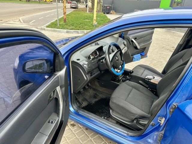 Синий Шевроле Авео, объемом двигателя 1.5 л и пробегом 200 тыс. км за 2999 $, фото 11 на Automoto.ua