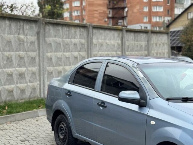 Синий Шевроле Авео, объемом двигателя 1.5 л и пробегом 260 тыс. км за 2499 $, фото 4 на Automoto.ua