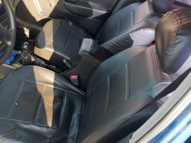 Синий Шевроле Авео, объемом двигателя 1.5 л и пробегом 300 тыс. км за 2900 $, фото 3 на Automoto.ua