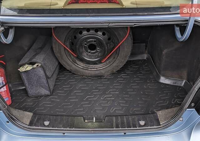 Синий Шевроле Авео, объемом двигателя 1.6 л и пробегом 234 тыс. км за 3500 $, фото 9 на Automoto.ua