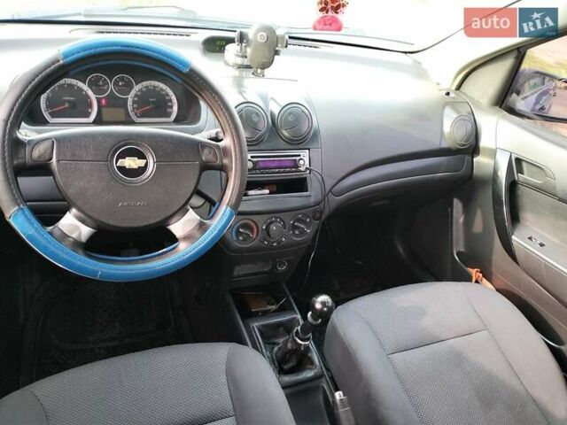 Синий Шевроле Авео, объемом двигателя 1.5 л и пробегом 279 тыс. км за 3500 $, фото 15 на Automoto.ua