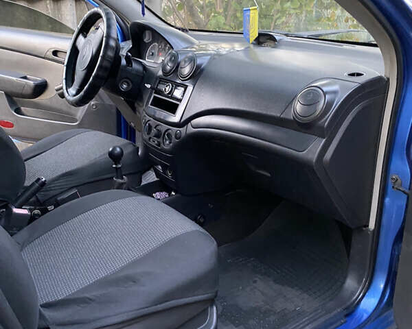 Синий Шевроле Авео, объемом двигателя 1.5 л и пробегом 230 тыс. км за 2999 $, фото 30 на Automoto.ua