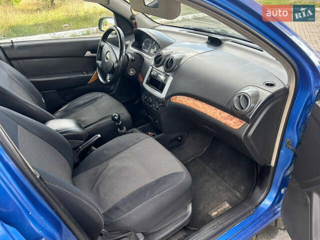 Синий Шевроле Авео, объемом двигателя 1.5 л и пробегом 293 тыс. км за 2499 $, фото 9 на Automoto.ua