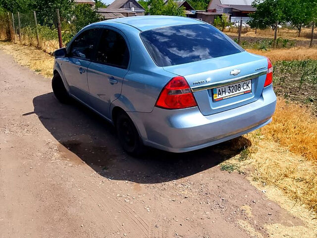Синий Шевроле Авео, объемом двигателя 1.6 л и пробегом 181 тыс. км за 3600 $, фото 3 на Automoto.ua
