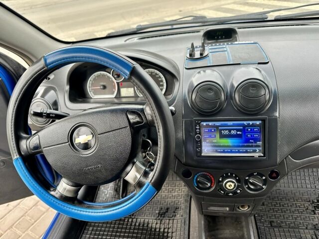 Синий Шевроле Авео, объемом двигателя 1.5 л и пробегом 200 тыс. км за 2999 $, фото 13 на Automoto.ua