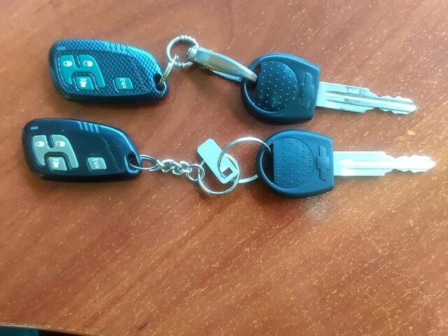 Синий Шевроле Авео, объемом двигателя 1.5 л и пробегом 375 тыс. км за 2500 $, фото 13 на Automoto.ua