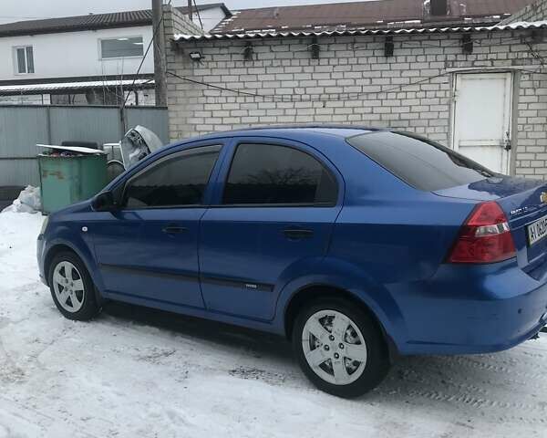 Синий Шевроле Авео, объемом двигателя 1.5 л и пробегом 237 тыс. км за 3700 $, фото 1 на Automoto.ua