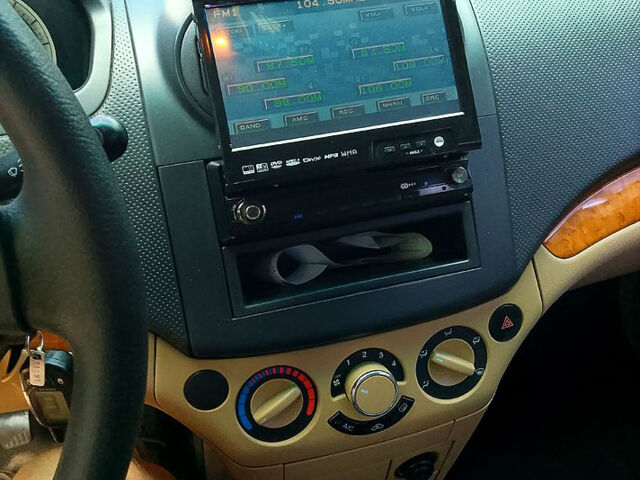 Синий Шевроле Авео, объемом двигателя 1.6 л и пробегом 181 тыс. км за 3600 $, фото 10 на Automoto.ua