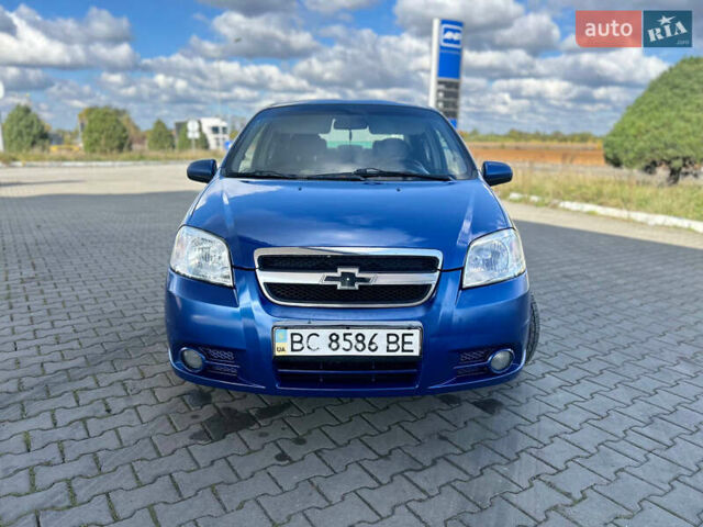Синий Шевроле Авео, объемом двигателя 1.5 л и пробегом 293 тыс. км за 2499 $, фото 2 на Automoto.ua