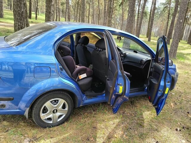 Синий Шевроле Авео, объемом двигателя 1.5 л и пробегом 230 тыс. км за 4450 $, фото 9 на Automoto.ua