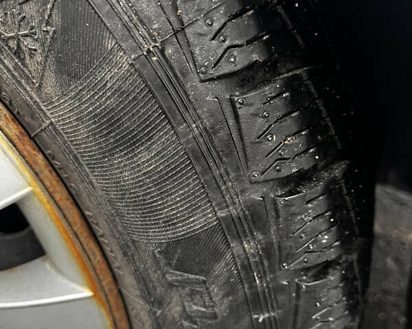 Синий Шевроле Авео, объемом двигателя 1.6 л и пробегом 200 тыс. км за 3500 $, фото 11 на Automoto.ua