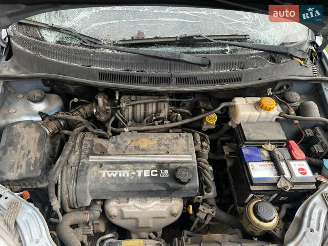 Синий Шевроле Авео, объемом двигателя 1.6 л и пробегом 167 тыс. км за 1500 $, фото 2 на Automoto.ua