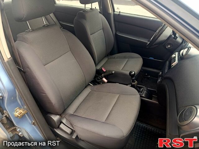 Синий Шевроле Авео, объемом двигателя 1.5 л и пробегом 124 тыс. км за 3000 $, фото 1 на Automoto.ua