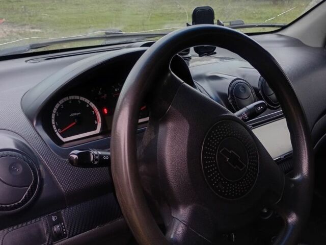 Синий Шевроле Авео, объемом двигателя 1.5 л и пробегом 190 тыс. км за 3000 $, фото 4 на Automoto.ua