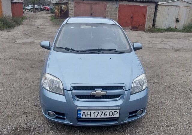 Синий Шевроле Авео, объемом двигателя 1.6 л и пробегом 114 тыс. км за 3100 $, фото 2 на Automoto.ua