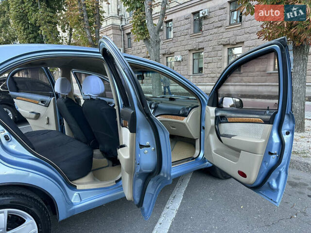 Синий Шевроле Авео, объемом двигателя 1.6 л и пробегом 165 тыс. км за 4199 $, фото 29 на Automoto.ua