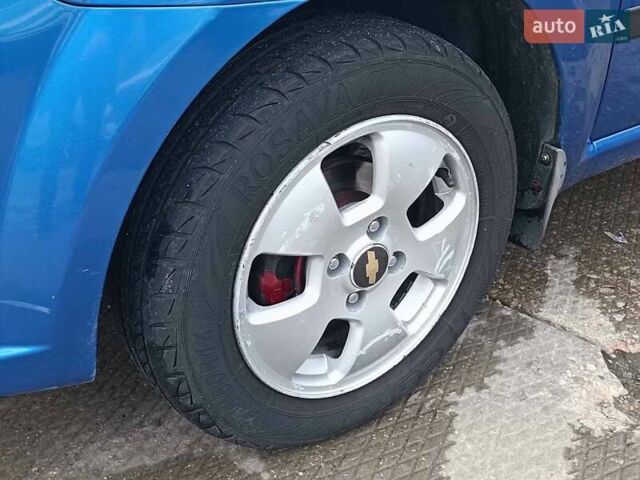 Синий Шевроле Авео, объемом двигателя 1.5 л и пробегом 119 тыс. км за 4640 $, фото 1 на Automoto.ua