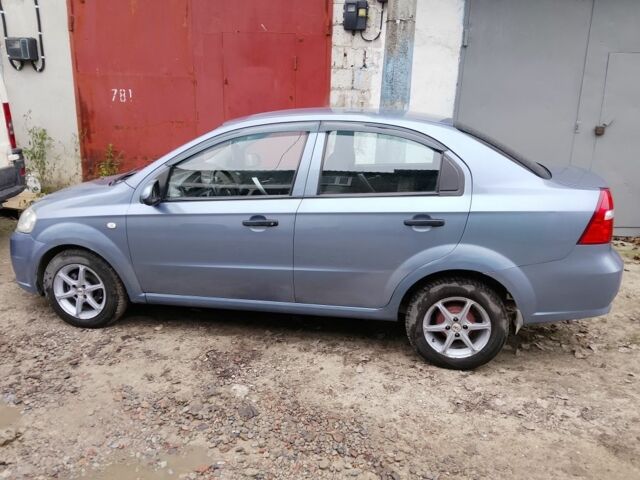 Синий Шевроле Авео, объемом двигателя 1.5 л и пробегом 501 тыс. км за 2300 $, фото 2 на Automoto.ua