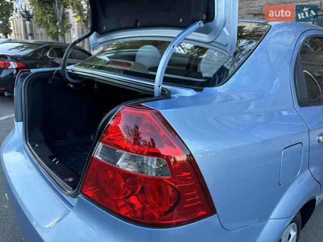 Шевроле Авео 2007 в Николаеве на Automoto.ua Синий Шевроле Авео, объемом двигателя 1.6 л и пробегом 165 тыс. км за 4250 $, фото 39 на Automoto.ua