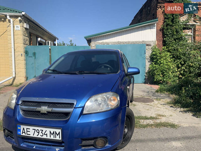 Синій Шевроле Авео, об'ємом двигуна 1.5 л та пробігом 300 тис. км за 2999 $, фото 1 на Automoto.ua