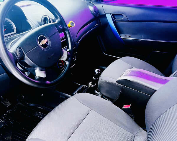 Синий Шевроле Авео, объемом двигателя 1.5 л и пробегом 151 тыс. км за 3500 $, фото 4 на Automoto.ua