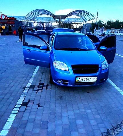 Синий Шевроле Авео, объемом двигателя 1.6 л и пробегом 225 тыс. км за 3700 $, фото 1 на Automoto.ua
