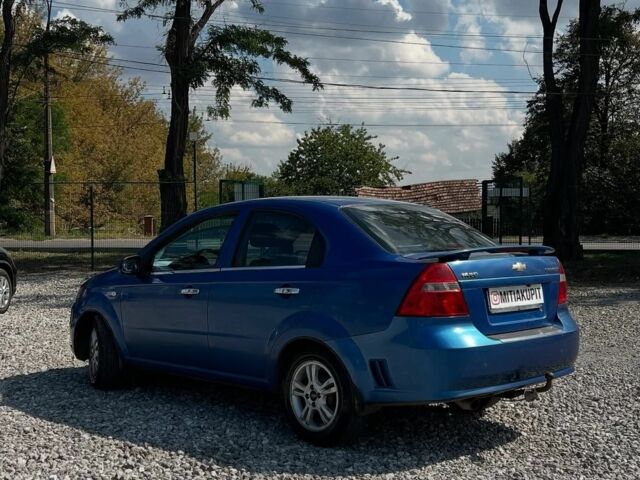 Синій Шевроле Авео, об'ємом двигуна 0 л та пробігом 213 тис. км за 3999 $, фото 3 на Automoto.ua