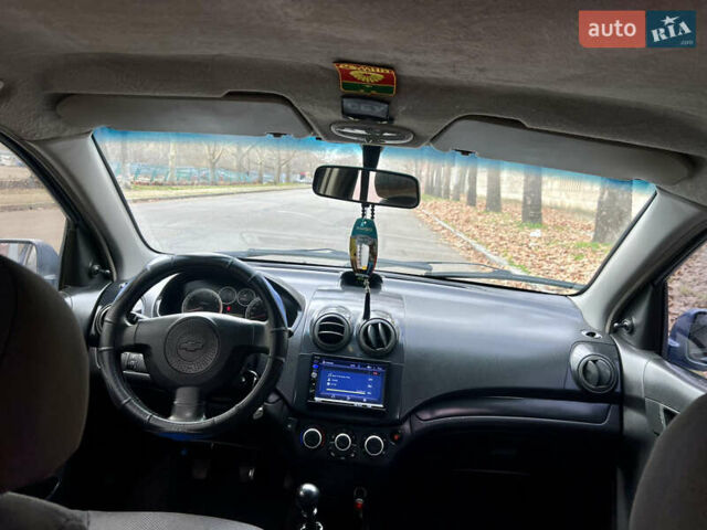 Синий Шевроле Авео, объемом двигателя 1.5 л и пробегом 170 тыс. км за 2200 $, фото 6 на Automoto.ua