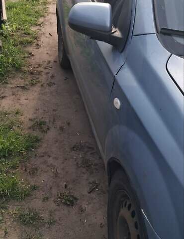 Синий Шевроле Авео, объемом двигателя 1.6 л и пробегом 310 тыс. км за 1550 $, фото 2 на Automoto.ua