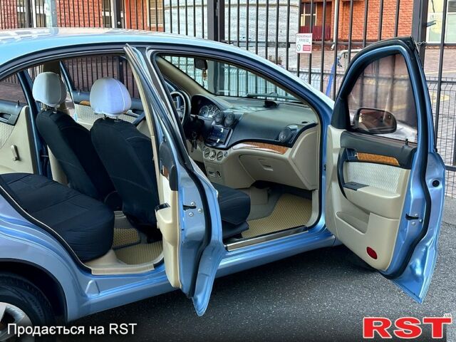 Синий Шевроле Авео, объемом двигателя 1.6 л и пробегом 163 тыс. км за 4350 $, фото 5 на Automoto.ua
